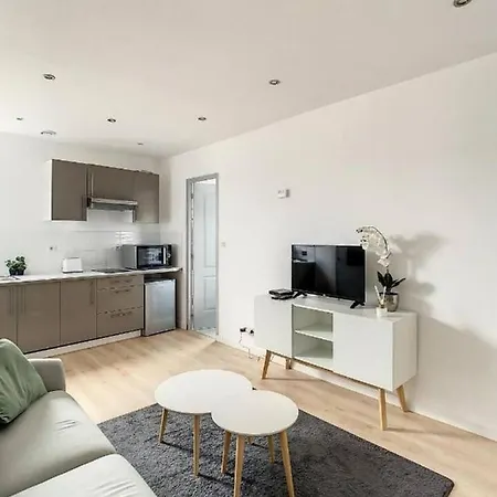 Apartment A 2 Pas De La Gare Amiens